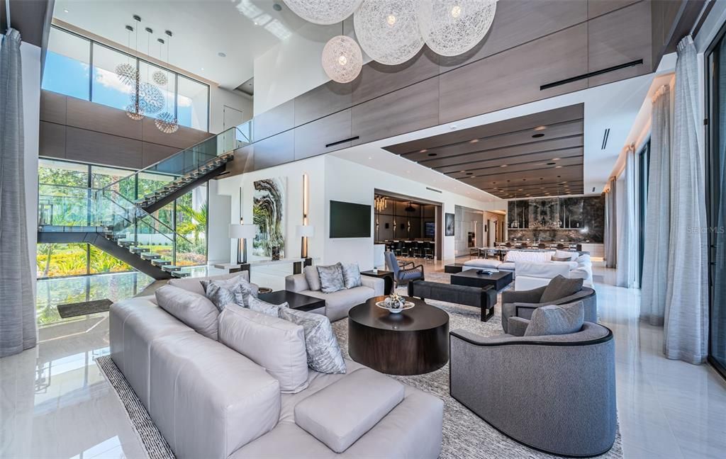 Interior, Living room, Pendant Lights, Recessed Lighting