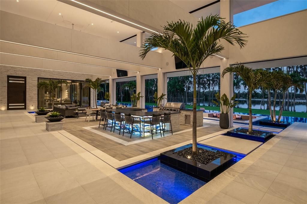 Exterior, Pool, Water