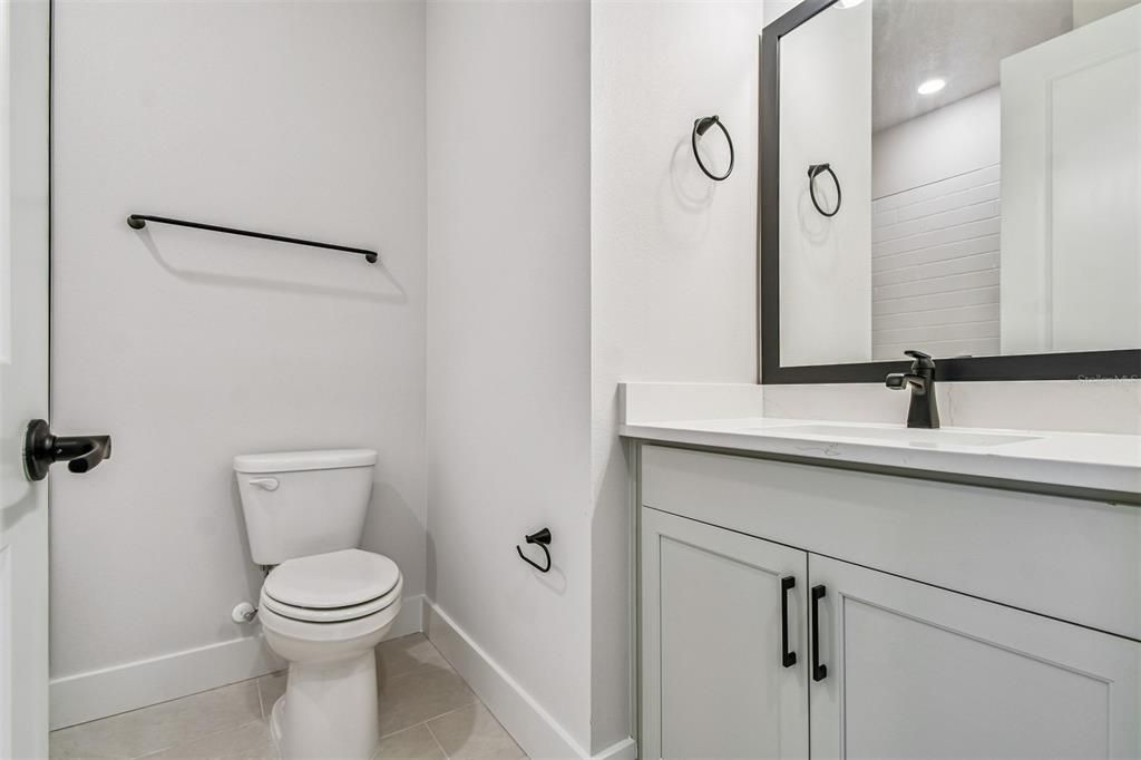 Bathroom, Interior, Recessed Lighting