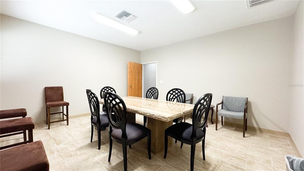 Dining room, Interior