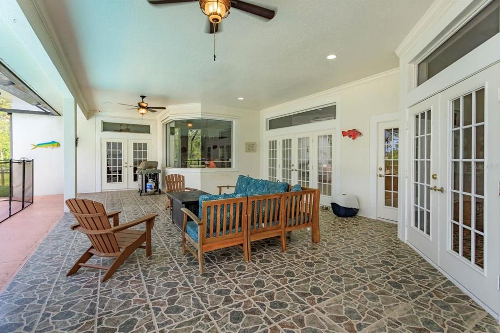 Exterior, Recessed Lighting