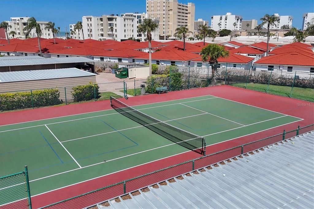 Exterior, Tennis Courts