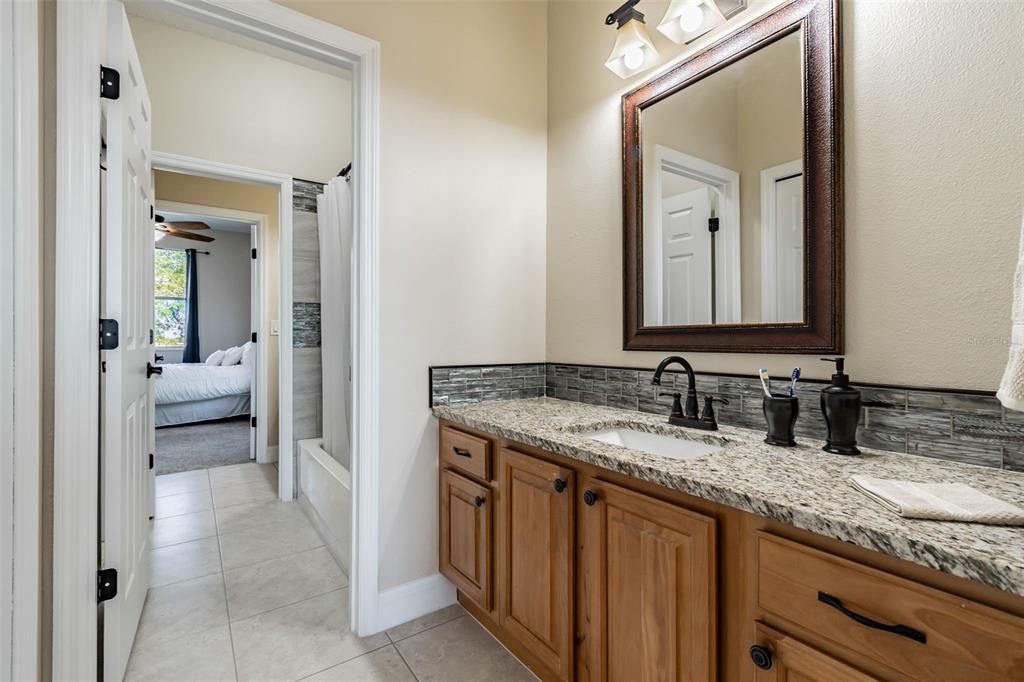 Bathroom, Bedroom, Dual Sink Vanities, Interior