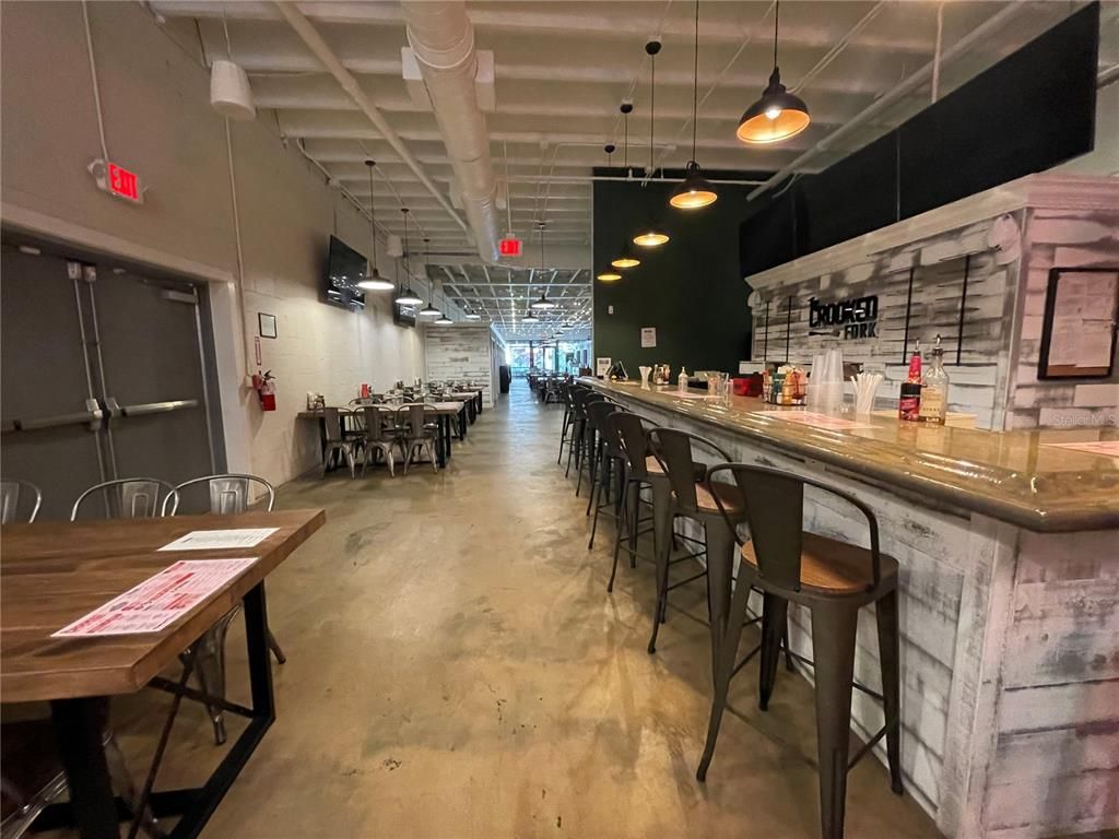 Dining room, Interior, Pendant Lights