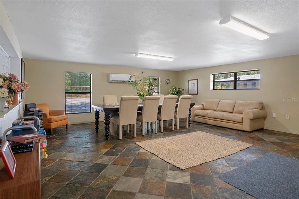 Dining room, Interior