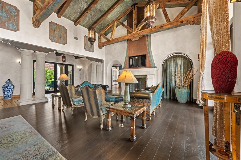 Interior, Living room, Pendant Lights, Wooden Beams, Wood Texture Flooring