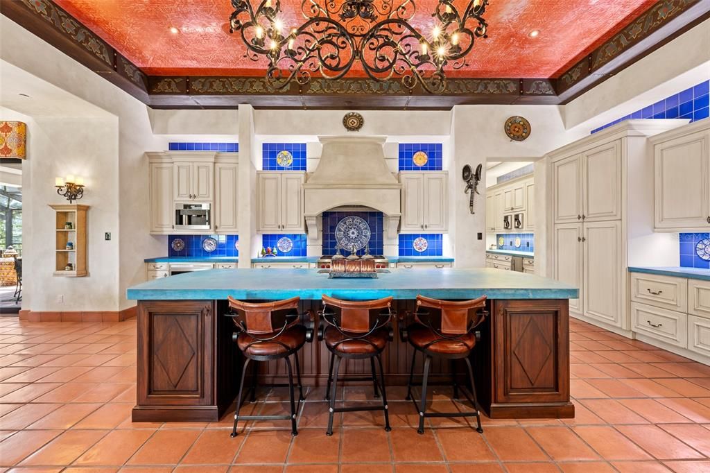 Chandelier, Interior, Kitchen