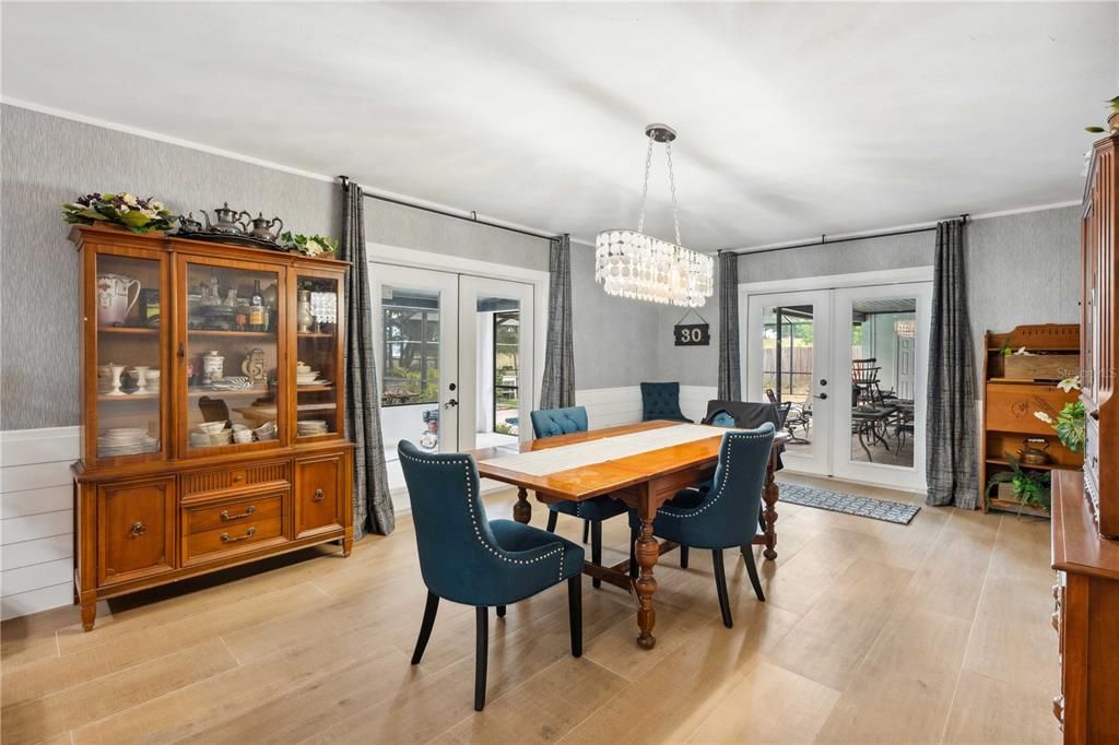 Chandelier, Dining room, Interior, Wood Texture Flooring