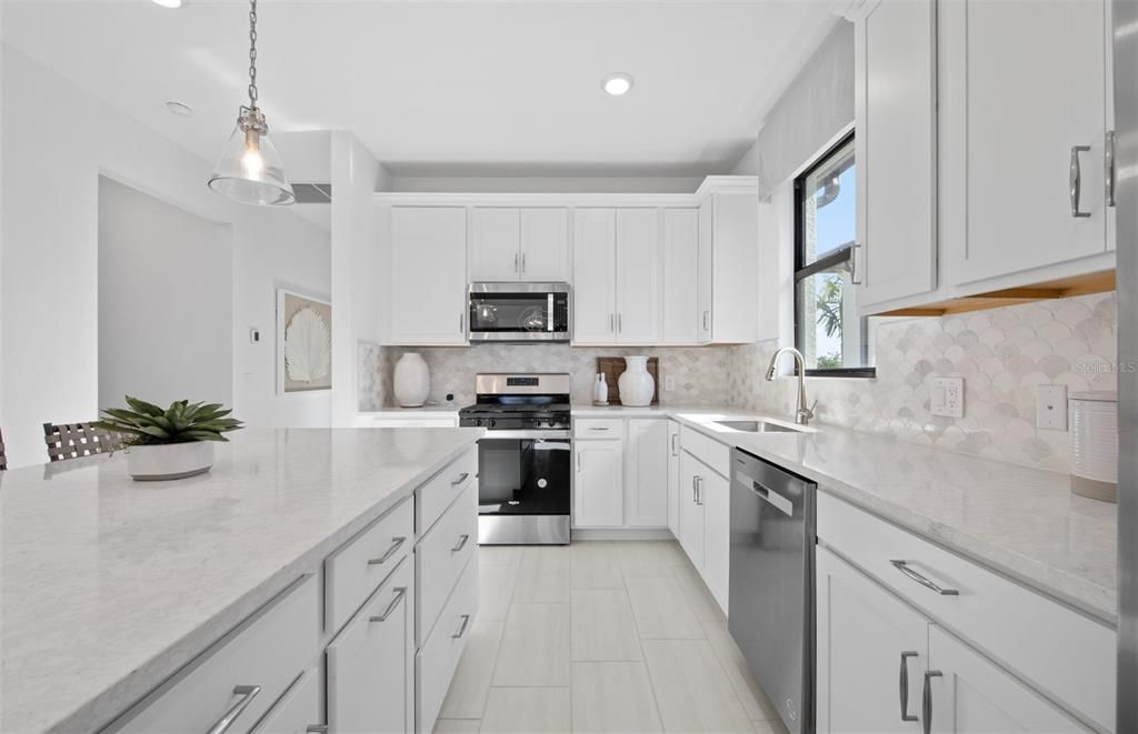 Interior, Kitchen, Pendant Lights, Recessed Lighting, Stainless Steel Appliances