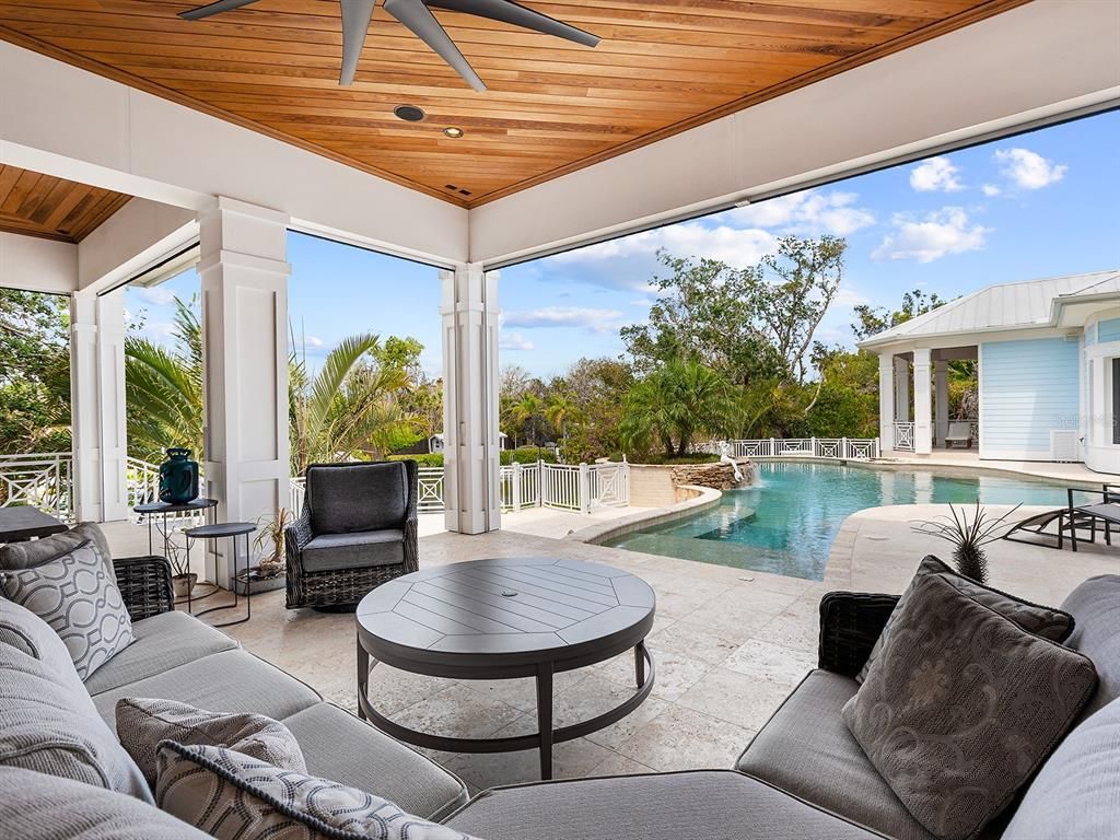 Exterior, Pool, Sun Room