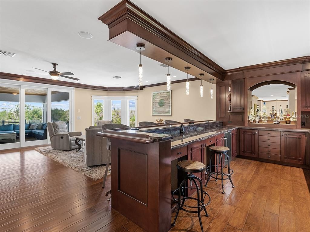 Interior, Living room, Pendant Lights, Recessed Lighting, Wood Texture Flooring