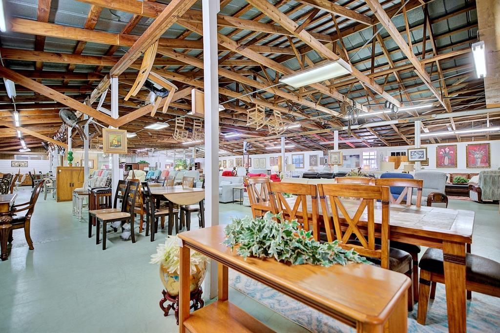 Dining room, Interior, Wooden Beams