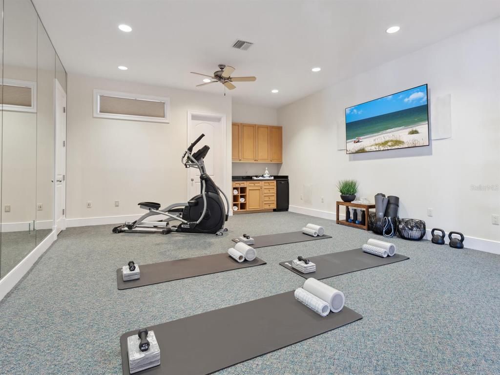 Fitness Equipment, Interior, Recessed Lighting