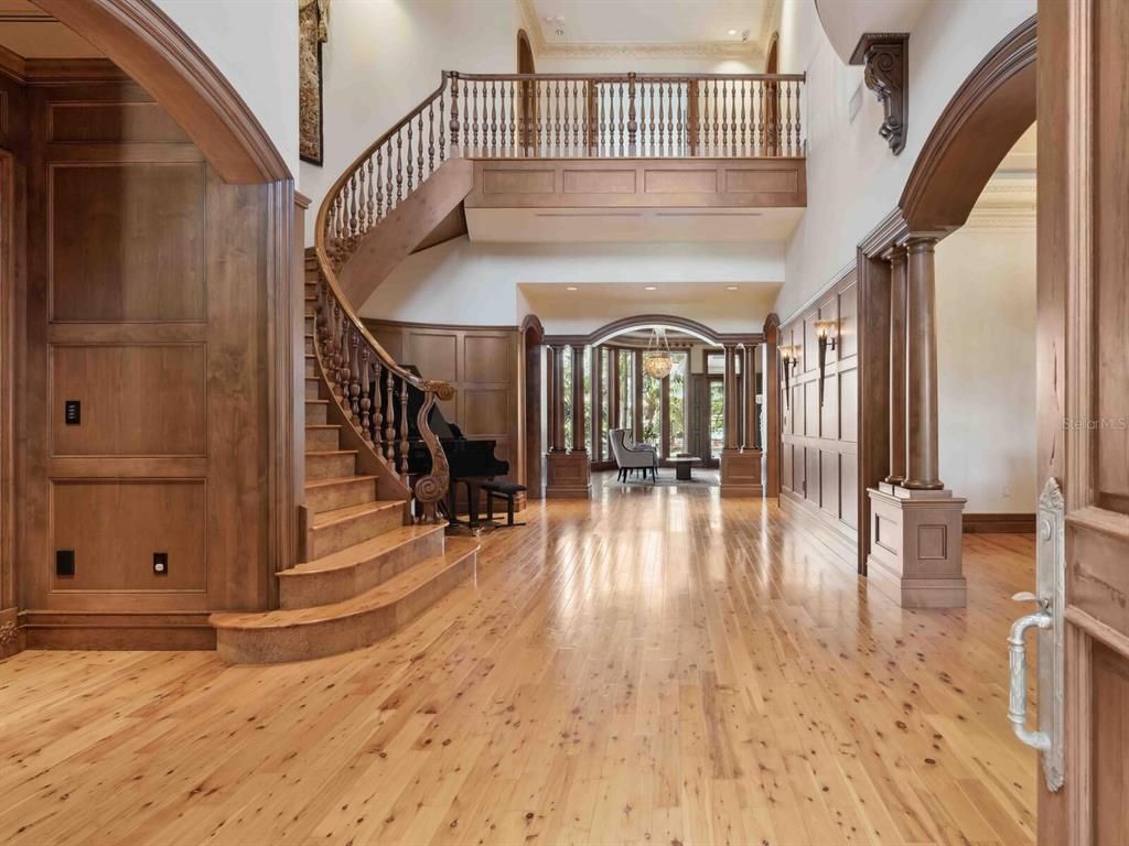 Dining room, Interior, Piano, Recessed Lighting, Wood Texture Flooring