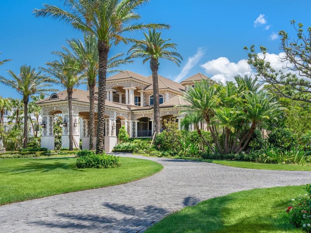 Backyard, Exterior, Facade, French Provincial