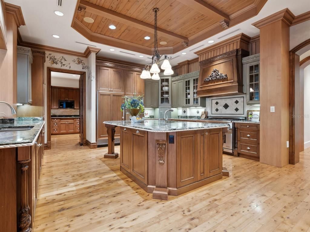 Chandelier, Interior, Kitchen, Recessed Lighting, Stainless Steel Appliances, Wooden Beams, Wooden Ceilings, Wood Texture Flooring