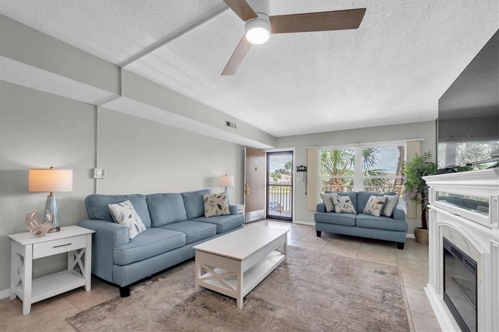 Fireplace, Interior, Living room