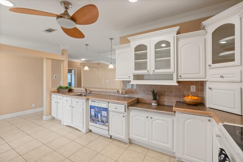 Interior, Kitchen, Pendant Lights, Recessed Lighting