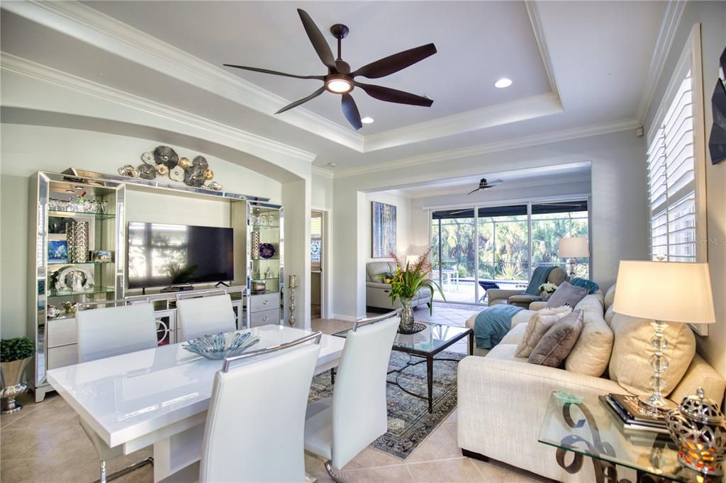 Dining room, Interior, Living room, Recessed Lighting