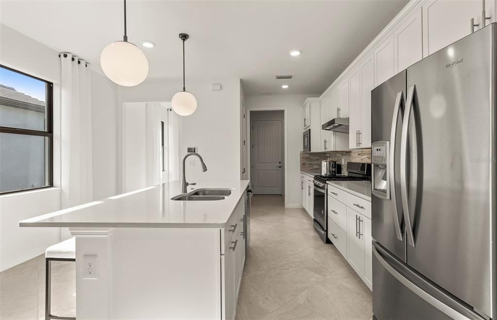 Interior, Kitchen, Pendant Lights, Recessed Lighting, Stainless Steel Appliances