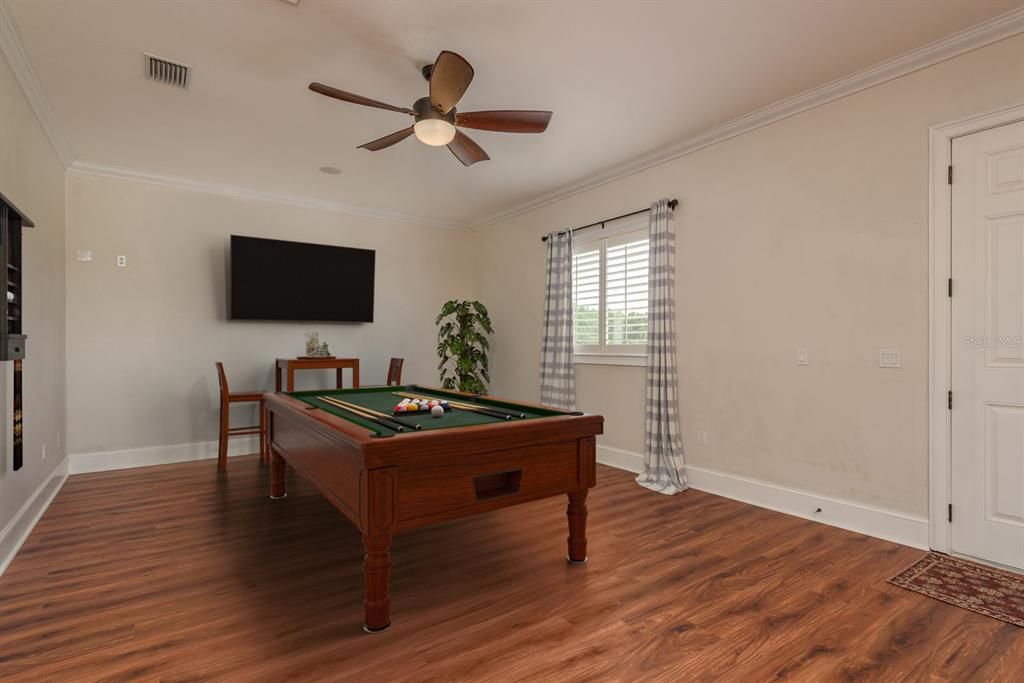 Billiard Table, Game Room, Interior, Wood Texture Flooring