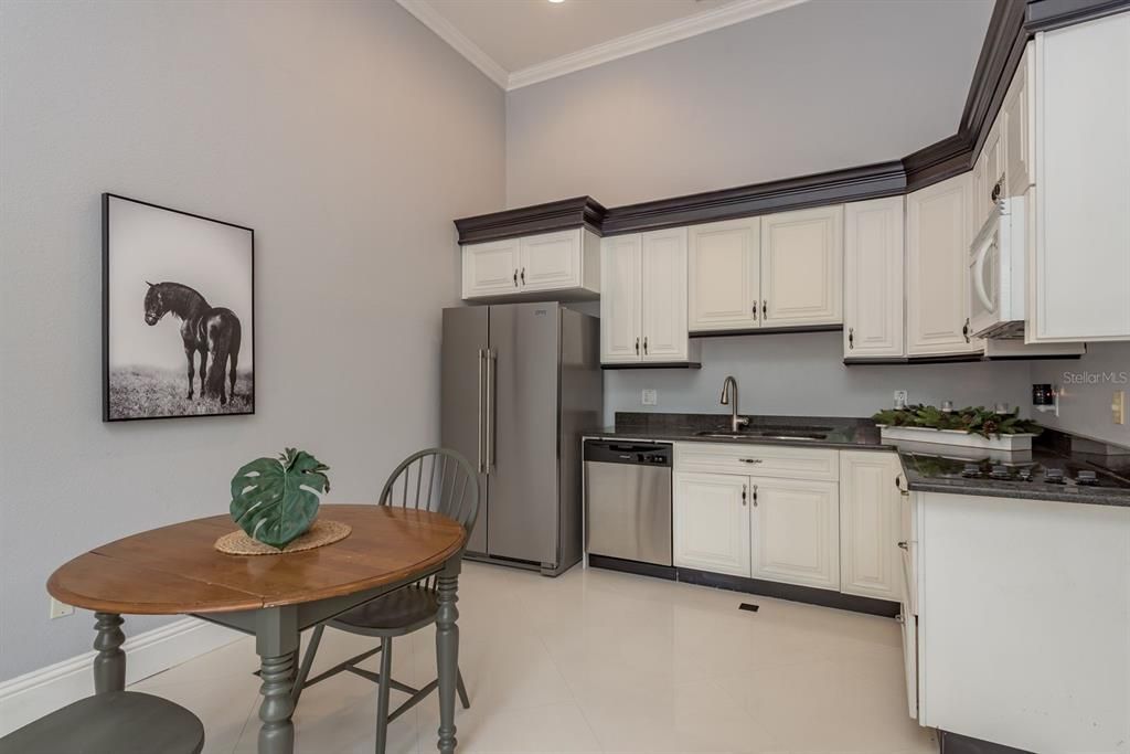 Dining room, Interior, Kitchen, Recessed Lighting, Stainless Steel Appliances