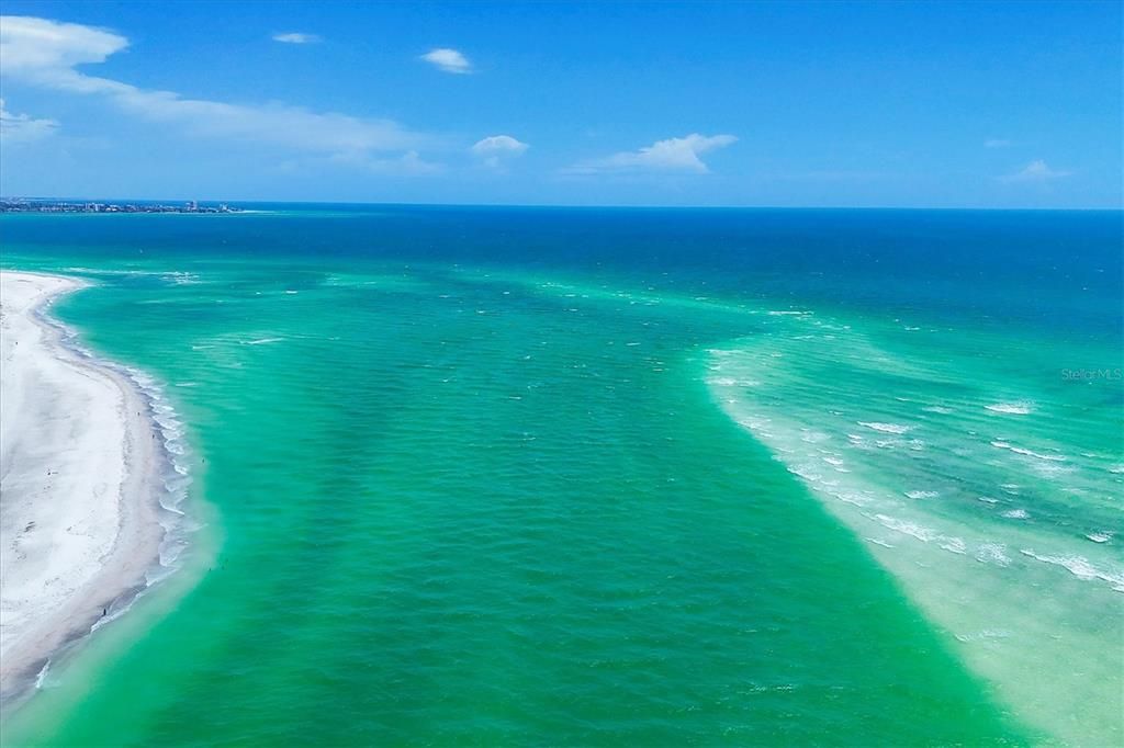 Exterior, Pool, Water