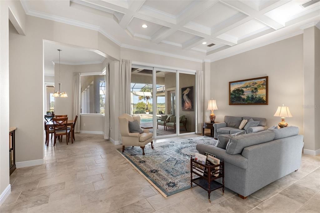 Dining room, Interior, Living room, Pendant Lights, Recessed Lighting
