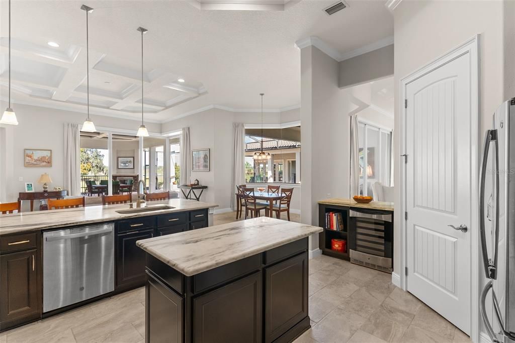 Dining room, Interior, Kitchen, Pendant Lights, Recessed Lighting, Stainless Steel Appliances
