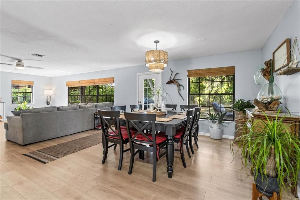 Chandelier, Dining room, Interior, Living room, Wood Texture Flooring