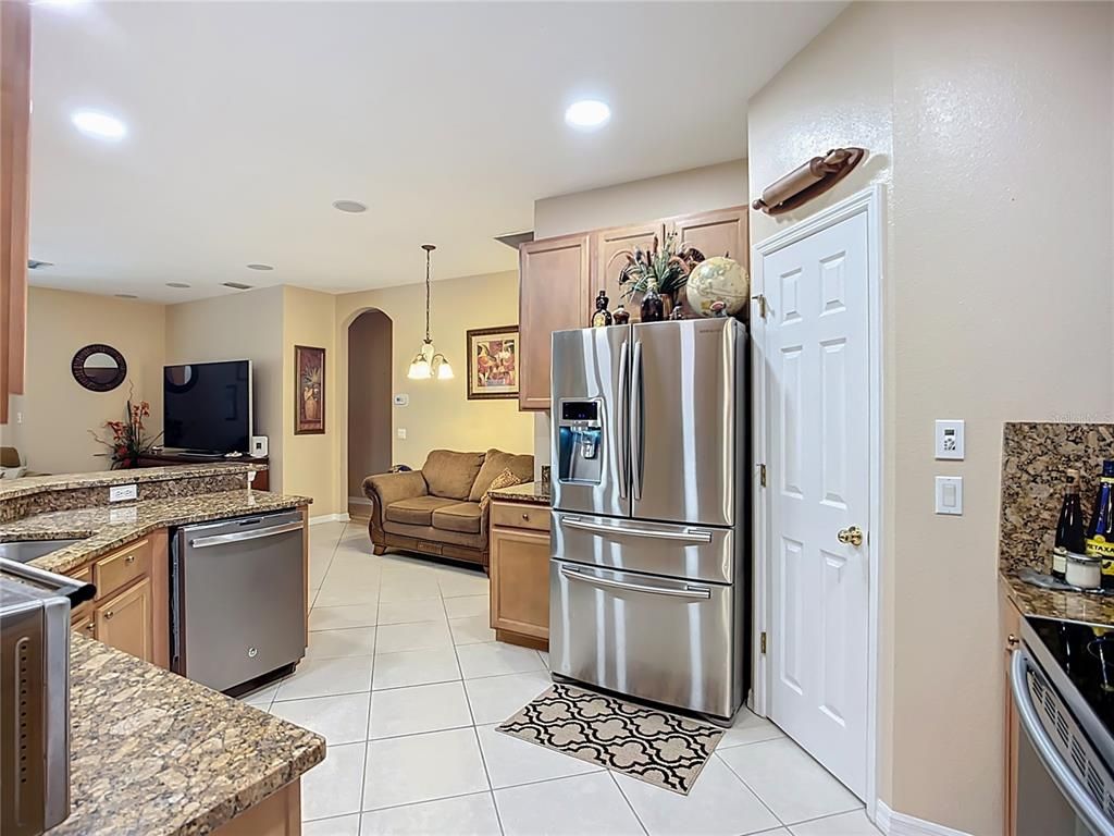Interior, Kitchen, Pendant Lights, Recessed Lighting