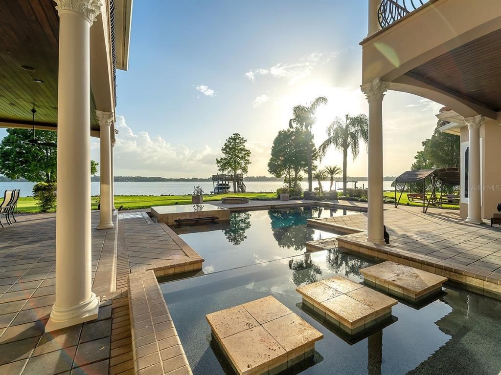 Exterior, Pool, Water