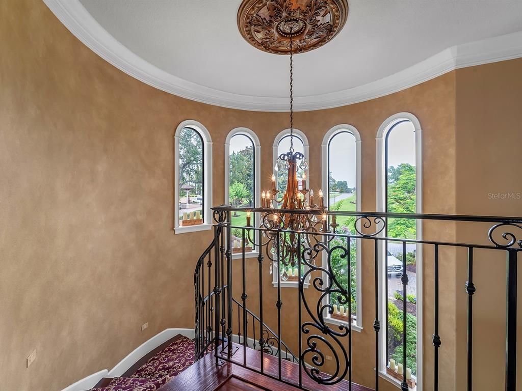 Chandelier, Interior