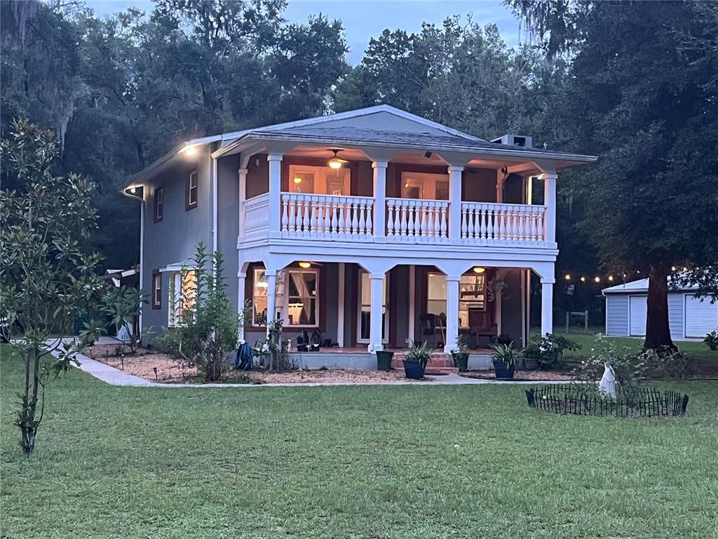 Backyard, Exterior, Facade, Georgian