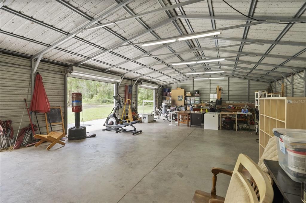 Garage, Interior