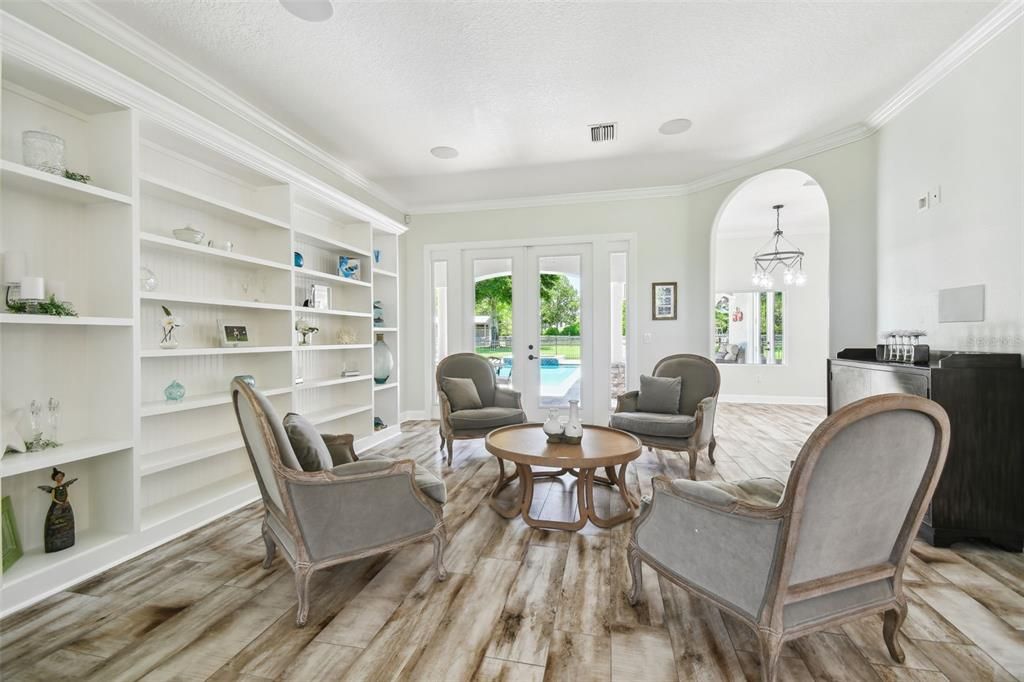Interior, Living room, Pendant Lights, Wood Texture Flooring