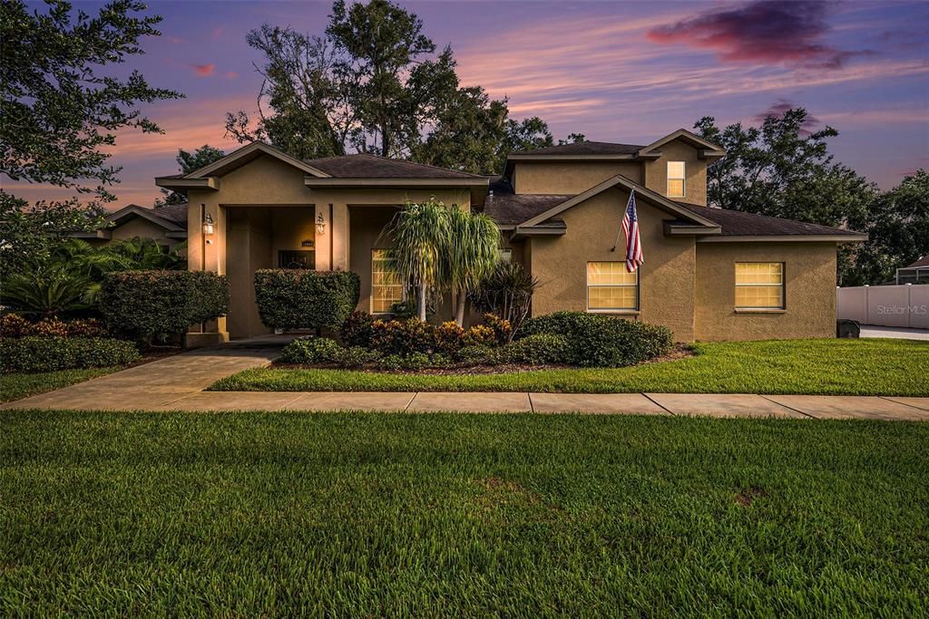 Backyard, Exterior, Facade, Mediterranean