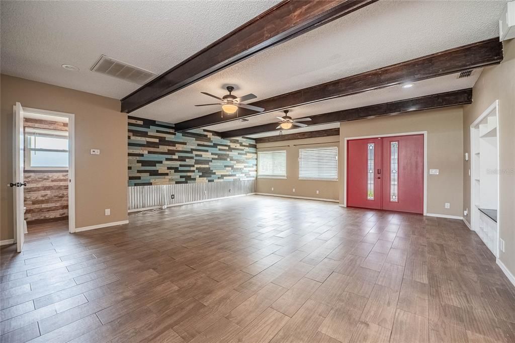 Empty room, Interior, Recessed Lighting, Wooden Beams, Wood Texture Flooring