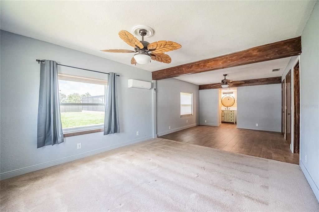 Empty room, Interior, Wooden Beams, Wood Texture Flooring