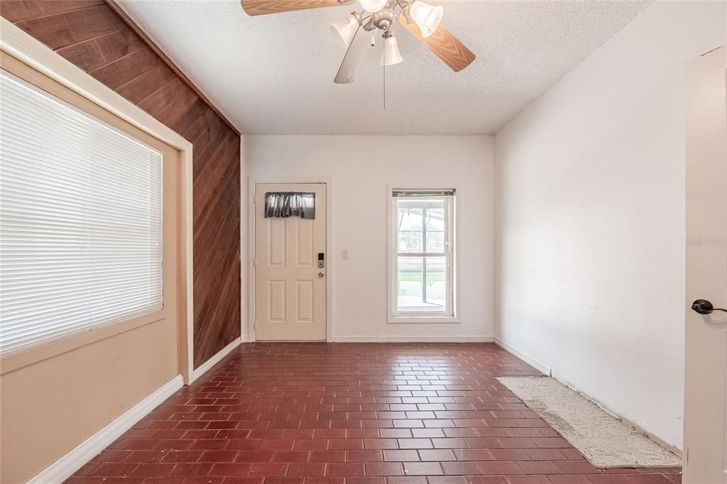 Empty room, Interior, Wooden Walls