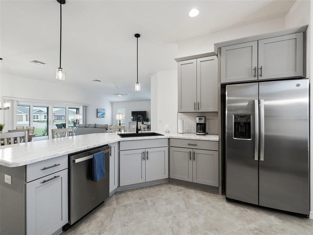 Interior, Kitchen, Pendant Lights, Recessed Lighting, Stainless Steel Appliances