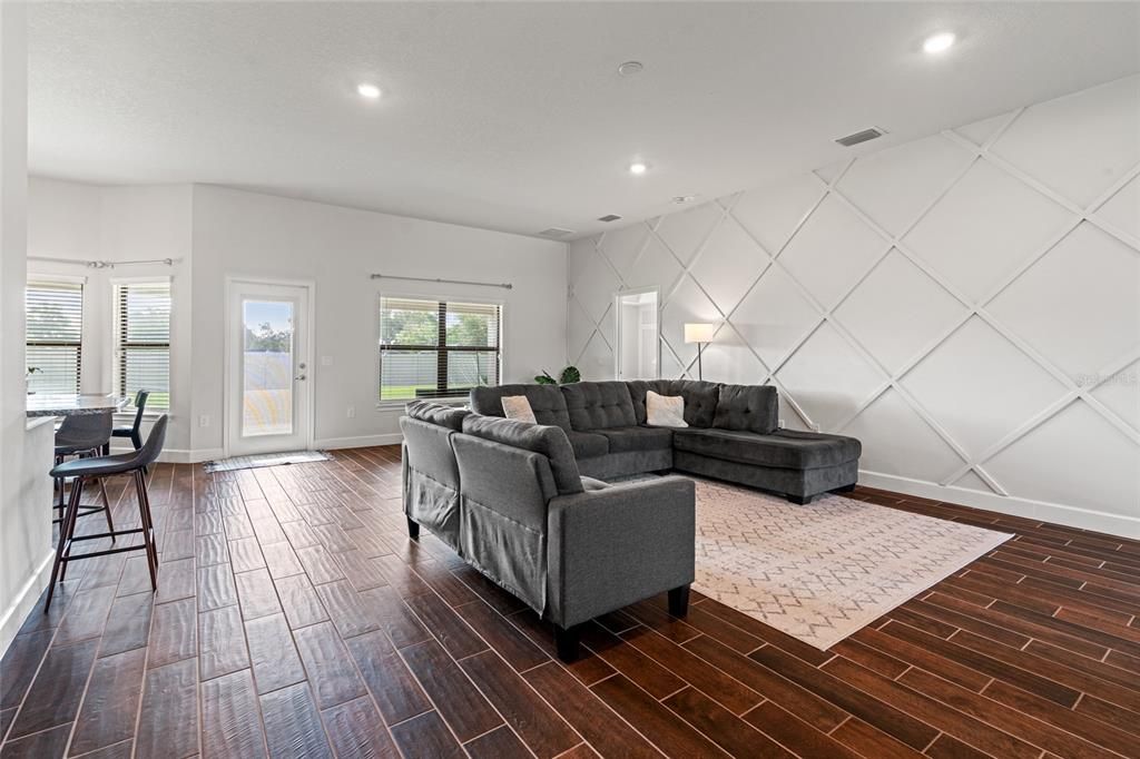 Interior, Living room, Recessed Lighting, Wood Texture Flooring