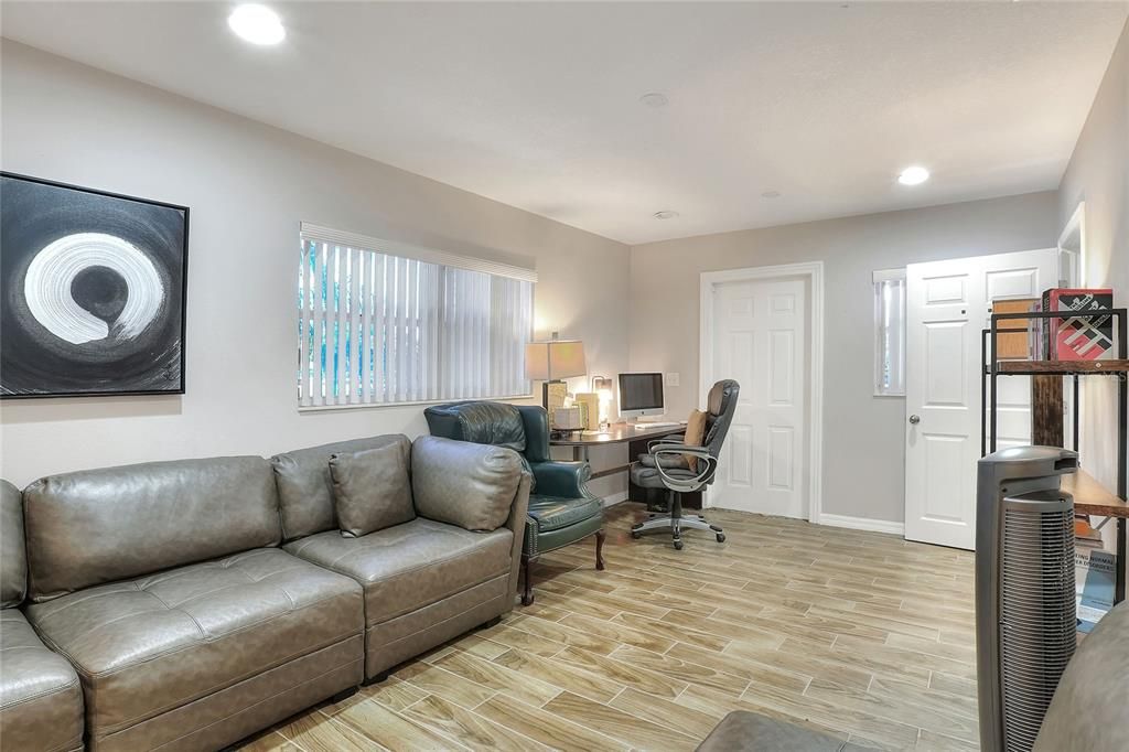 Home Office, Interior, Recessed Lighting, Wood Texture Flooring