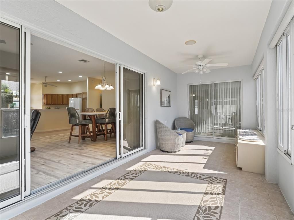 Dining room, Interior, Pendant Lights, Recessed Lighting