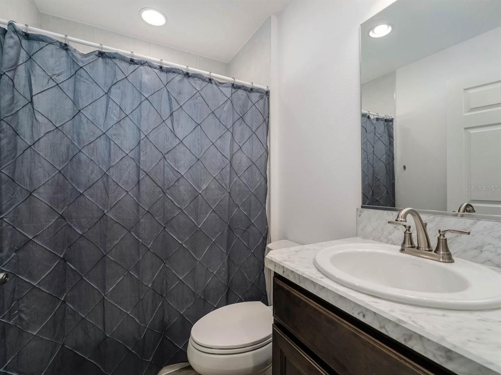 Bathroom, Interior, Recessed Lighting