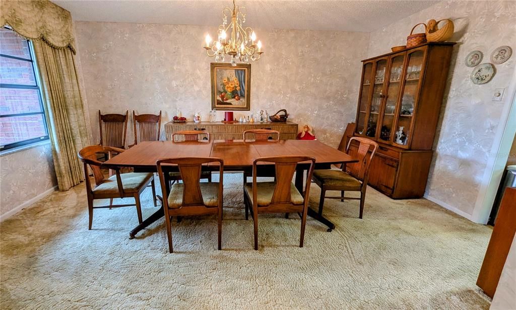 Chandelier, Dining room, Interior