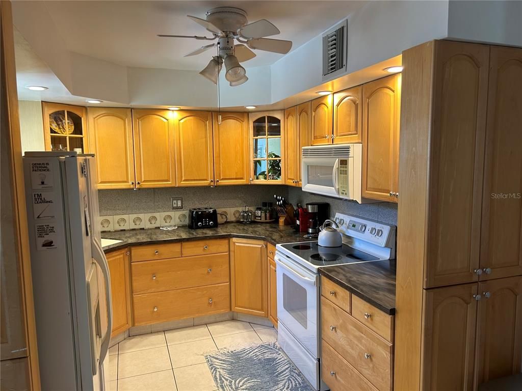 Interior, Kitchen, Recessed Lighting