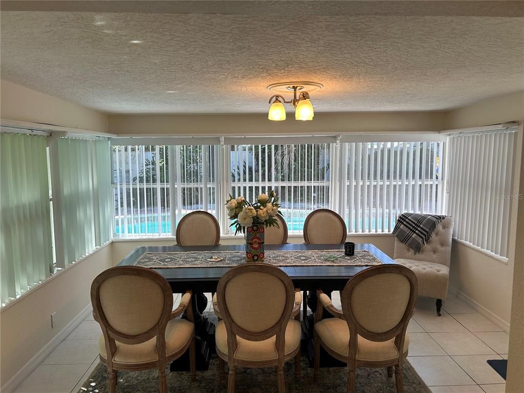 Dining room, Interior
