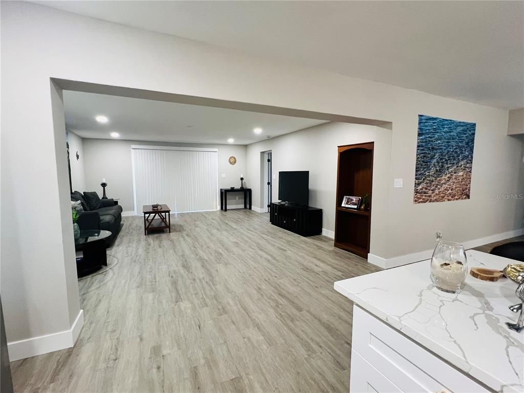 Interior, Living room, Recessed Lighting, Wood Texture Flooring