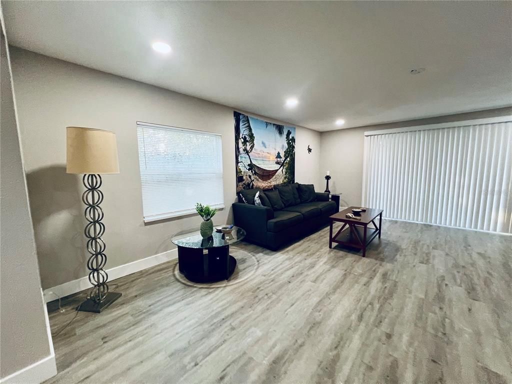 Interior, Living room, Recessed Lighting, Wood Texture Flooring